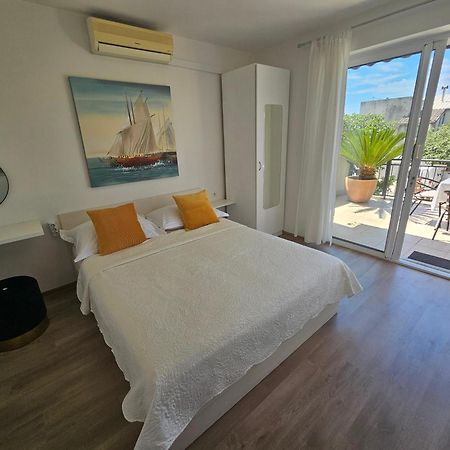 מאקרסקה Apartmani Matija מראה חיצוני תמונה