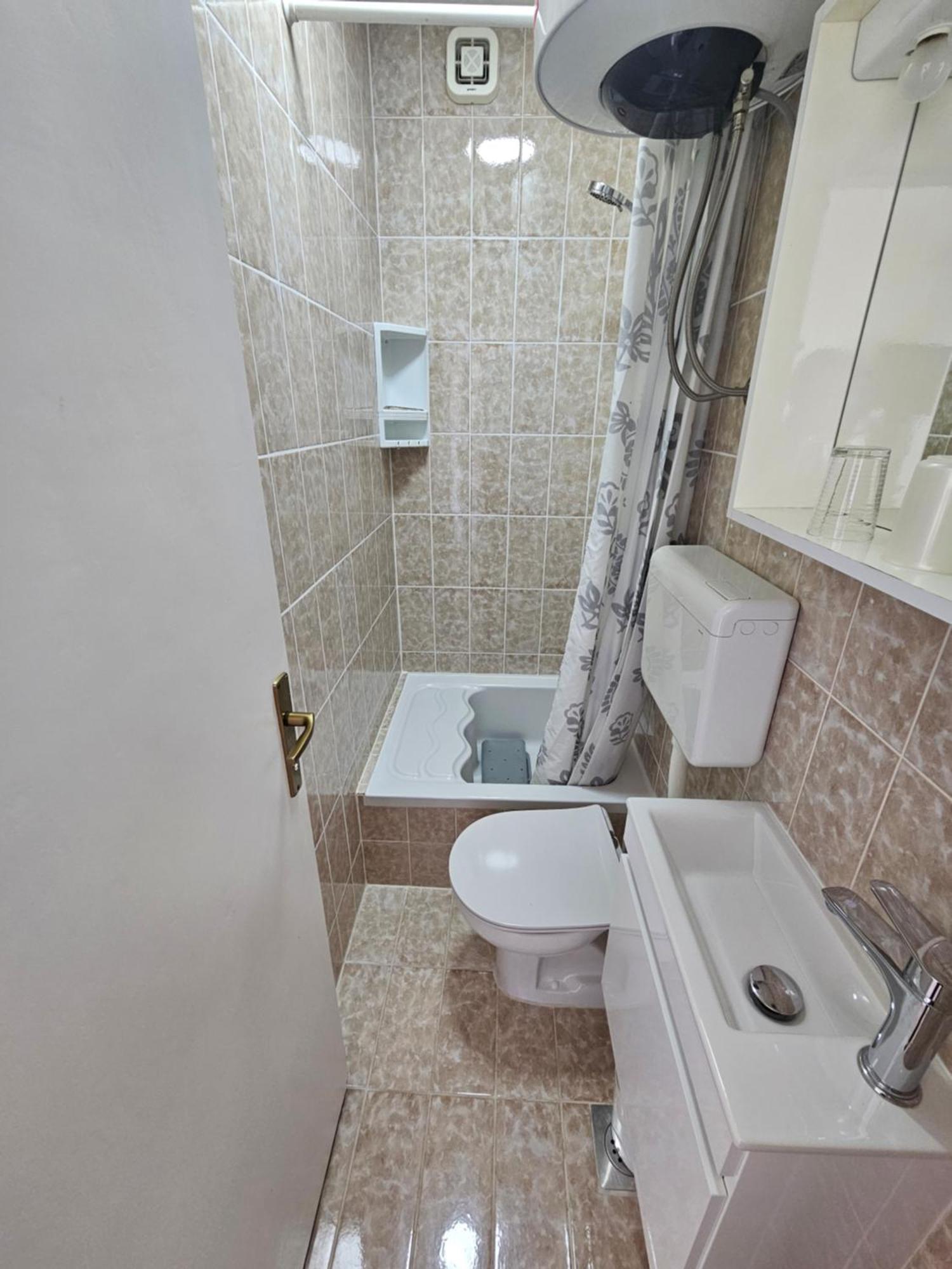 מאקרסקה Apartmani Matija מראה חיצוני תמונה