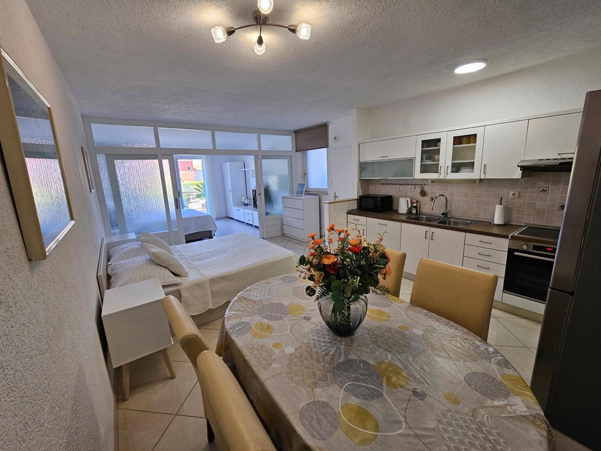 מאקרסקה Apartmani Matija מראה חיצוני תמונה